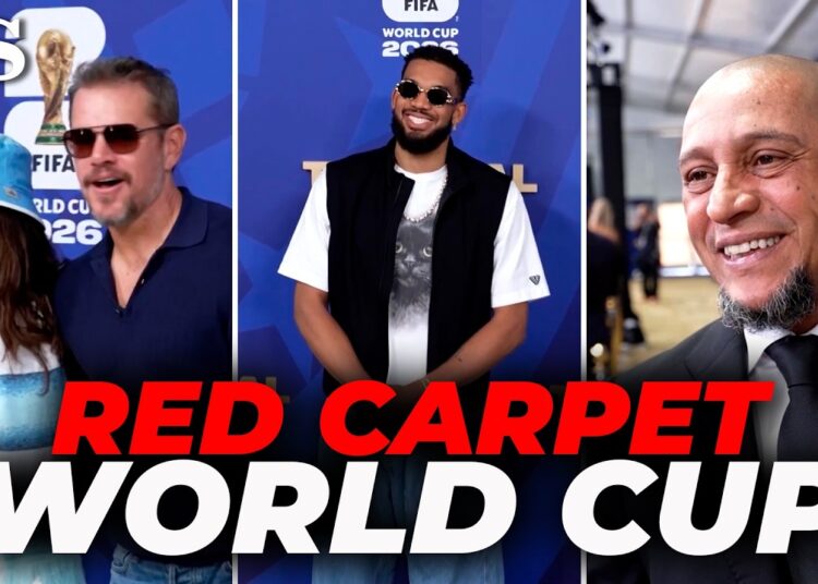The WORLD CUP FINAL RED CARPET: DJOKOVIC, MATT DAMON, SHAKIRA and the STARS at SPAIN vs ARGENTINA