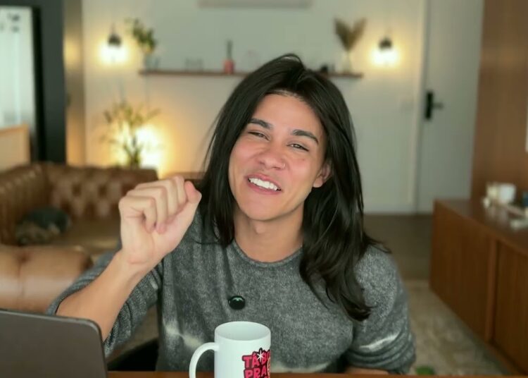 A ATUAL PEDIU PRA EU FICAR COM ELE / Café com Leute #fofoca