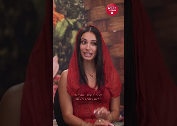 “Descendants” stars address future movie theories💭