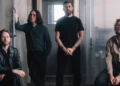 19 novas músicas lançadas hoje para ouvir: Gilla Band, U2 e mais