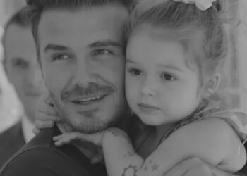 22 fotos postadas pelos Beckhams de Harper Seven, que provam que a aniversariante de 15 anos é a favorita de todos