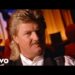 3 dos melhores sucessos em primeiro lugar na música country dos anos 90