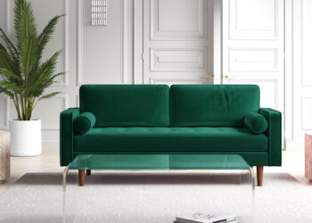 A casa Brentwood de Zooey Deschanel redefine o chique de veludo verde
