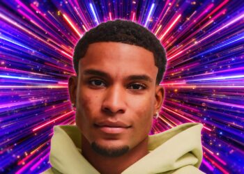 A estrela da mídia social e campeã da Love Island, Cach Mercer, é a quinta celebridade confirmada para o Strictly Come Dancing 2026