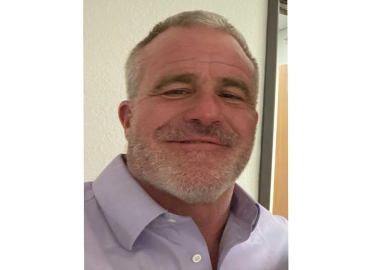 A estrela de cinema adulto Dale Savage morre aos 62 anos após sofrer um derrame