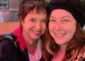 A estrela raramente vista dos anos 80, Kristy McNichol, tem Carnie Wilson 'Fangirling' durante um encontro inesperado
