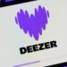 A música AI supera 50% dos novos uploads no serviço de streaming Deezer pela primeira vez