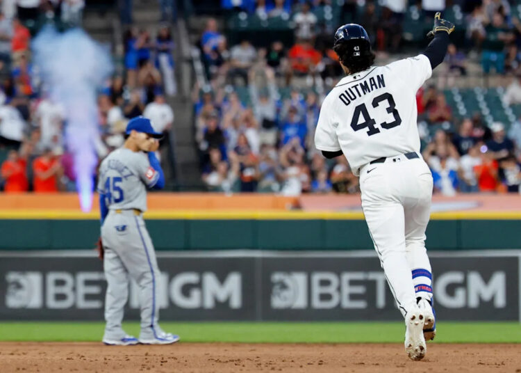 A seqüência de vitórias do Royals termina quando eles não conseguem eliminar os Tigers