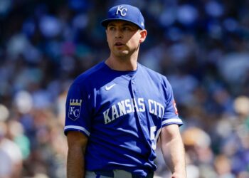 A última atualização sobre lesões de Kris Bubic deixa Royals em uma situação precária antes do prazo de negociação