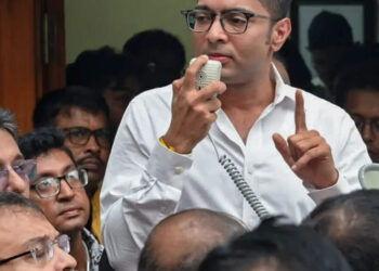 Abhishek Banerjee exorta os jovens a evitarem celebridades que silenciam sobre os protestos do NEET