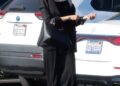 Angelina Jolie tem o uniforme de recados mais elegante de todos os tempos