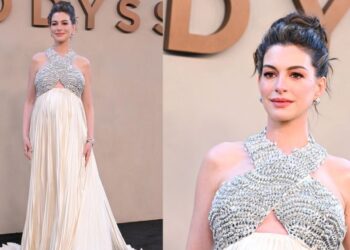 Anne Hathaway brilha em Prada personalizada para estreia de 'The Odyssey' em Nova York
