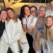 Ashley Tisdale é uma mãe tóxica no novo programa de TV da Netflix, Ali Wong e mais 1 estrela também