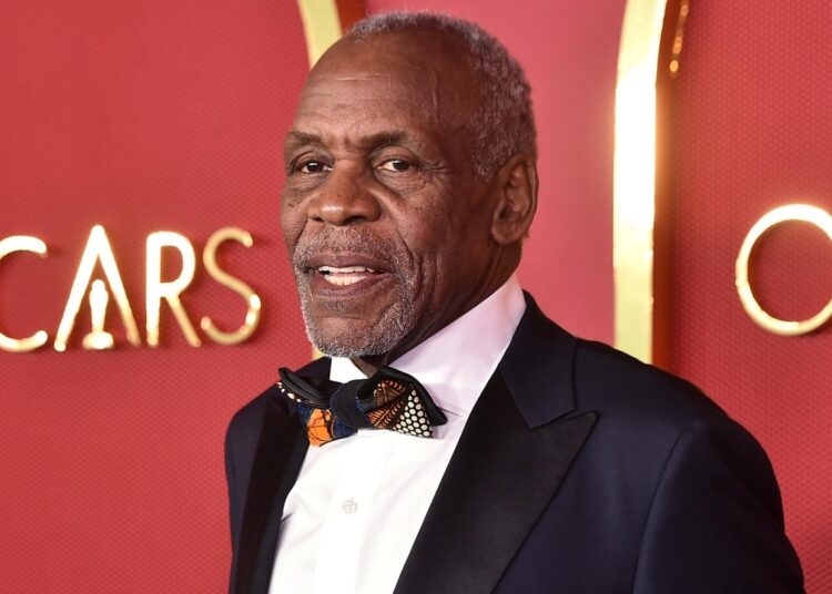 Ator e ativista Danny Glover diz que tem doença de Alzheimer