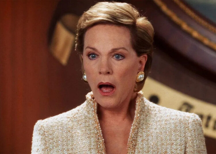 Autor de 'Princess Diaries' revela que Disney matou o pai de Mia para que Julie Andrews pudesse ter mais falas