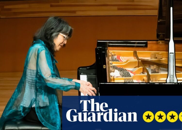 Beethoven: Crítica do álbum As Últimas Três Sonatas/Mitsuko Uchida – a música surge como se fosse nova | Música clássica