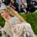 Beyoncé lidera novo guia musical de sexta-feira
