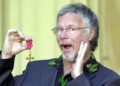Bill Oddie morre enquanto os fãs se lembram da lenda da BBC e da estrela de The Goodies
