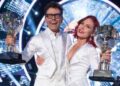 Bobby Bones defende John Stamos após comentários do ator no DWTS