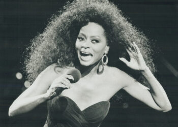 Brandy conta como Diana Ross a ensinou a estabelecer limites de equilíbrio de carreira