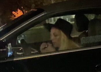 Britney Spears dá um show selvagem no trânsito de Los Angeles – meses após a prisão por DUI