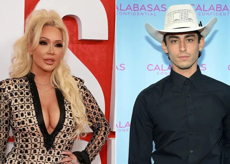 Bunnie Xo espalha rumores de namoro com estrela de reality show em um bar de Nashville enquanto o divórcio de Jelly Roll se aproxima