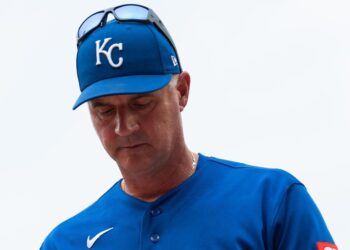 Cartões de série do primeiro semestre do Royals | Revisão da realeza