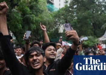 Celebridades indianas duramente criticadas pelo silêncio sobre os protestos das baratas | Índia