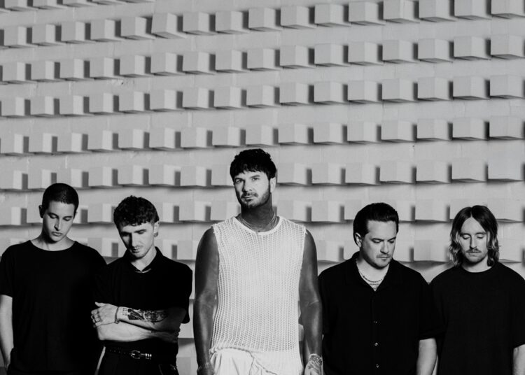 Chiodos lança “TAPDAT”, primeira música nova em 12 anos
