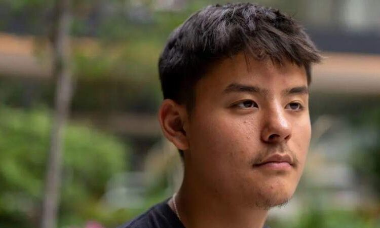 Collin Gosselin expõe a confissão do diário da mãe Kate e afirma que ela 'rezou' para parar de 'bater' nele quando ele tinha 2 anos