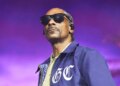 Como Snoop Dogg construiu a marca pessoal mais poderosa do entretenimento sem nunca mudar quem ele é