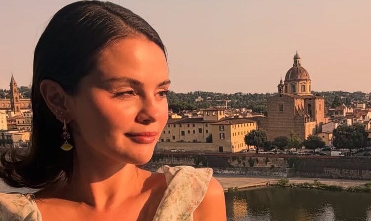 Confira a doce postagem de Benny Blanco para o 34º aniversário da esposa Selena Gomez