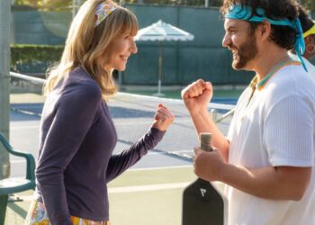 Crítica de 'The Dink': o filme de pickleball da Apple agrada ao público em voz alta