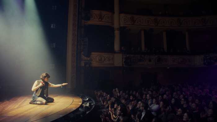 Crítica do filme: ‘Hadestown’ vai para o inferno e volta às telonas