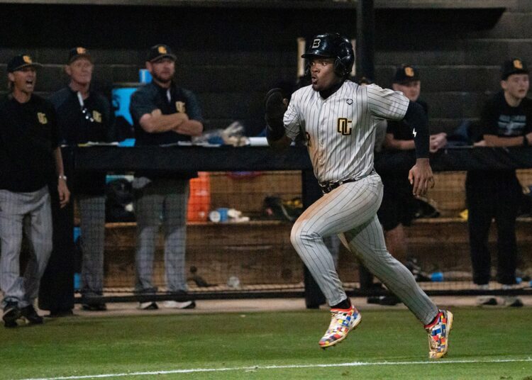 Draft simulado da MLB de 2026: com a 6ª escolha, The Royals Draft A Outfielder preparatório em rápido crescimento – Draft da MLB