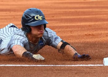 Draft simulado final: com a 6ª escolha geral, The Royals Draft A Productive College Outfielder – Draft da MLB