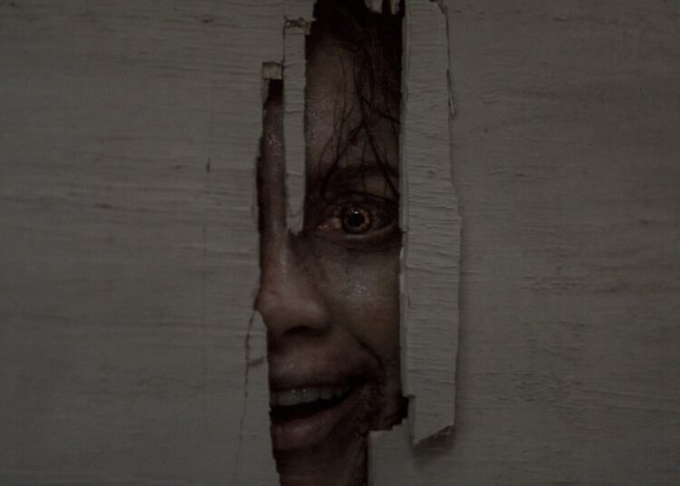 'Evil Dead Burn' tem cena de créditos?