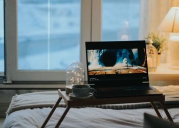 Fandango agora permite assistir filmes grátis sem criar uma conta