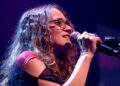 Fiona Apple escreveu a música tema da série ‘Lucky’ da Apple TV +: Ouça