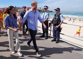 'Frenesi' é esperado enquanto o Príncipe Harry reflete sobre uma viagem em família ao Reino Unido pela primeira vez em anos