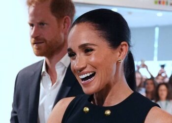 Harry e Meghan acusados ​​de ‘vazar’ detalhes da reunião do Rei Charles – Celebrity News – Entretenimento