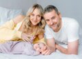 Holly e Emmett dão as boas-vindas ao bebê Addie enquanto Crackhead se torna um sucesso