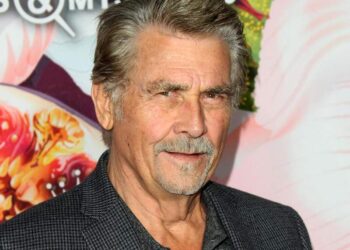 James Brolin 'Bugs Barbra Streisand' fazendo as mulheres desmaiarem onde quer que ele vá, afirmam especialistas