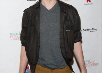 Josh Grisetti, prolífico astro da Broadway e ator de “Marvelous Mrs. Maisel”, morre por suicídio aos 44 anos