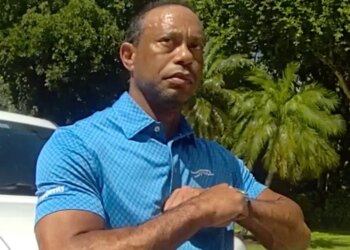 Juiz ordena que os registros do hospital de Tiger Woods sejam entregues aos promotores