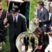 Julia Roberts comparece ao casamento ao ar livre da sobrinha Emma em Idaho com Cody John