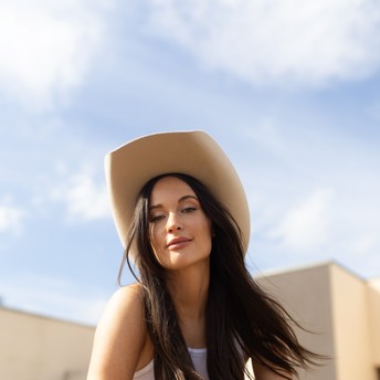 Kacey Musgraves e Kane Brown lideram o Australian Country Festival LONGHAUL