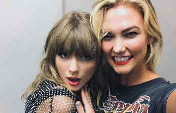 Karlie Kloss compareceu ao casamento de Taylor Swift e Travis Kelce?