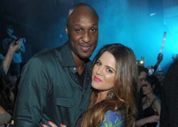 Lamar Odom responde depois que Khloé Kardashian criticou seus comentários no documentário sobre casar com ela pela fama