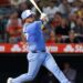 Luke Maile e Stephen Kolek retornam ao Royals, além de mais más notícias sobre lesões para Cole Ragans